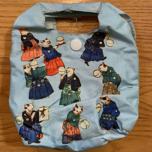 Tiny Bag (Cats as Geishas) - Picture 1 of 2